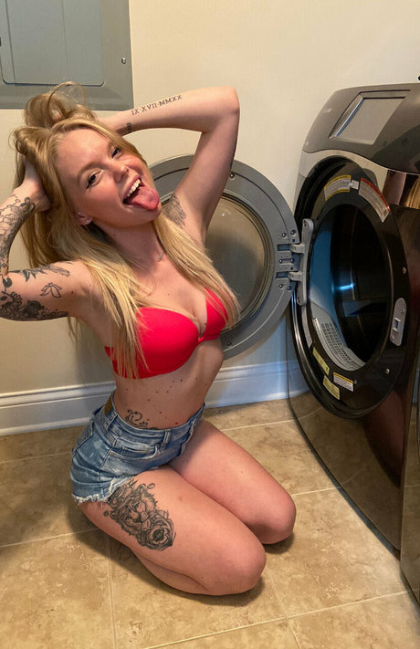 friends wife onlyfans sexy nudes photos