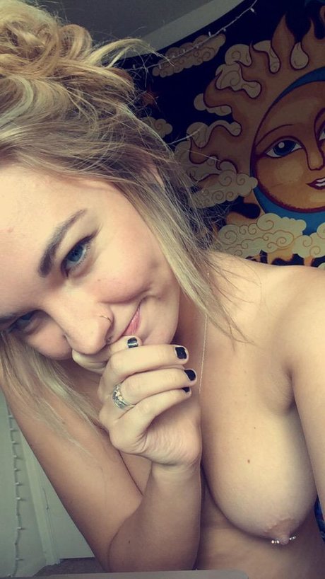 police onlyfans hot picture