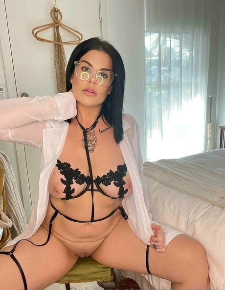 leather leggings onlyfans art naked gallery