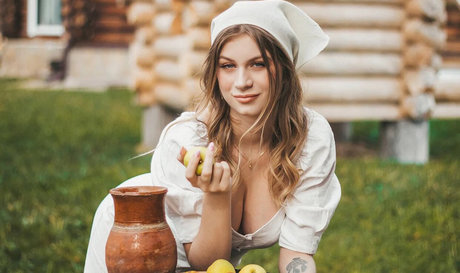 Alice Lu pornstar nude picture