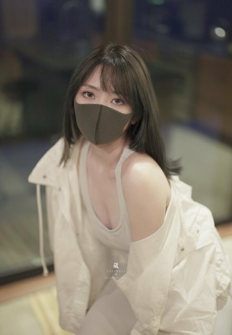 shemale riding onlyfans sexy pic