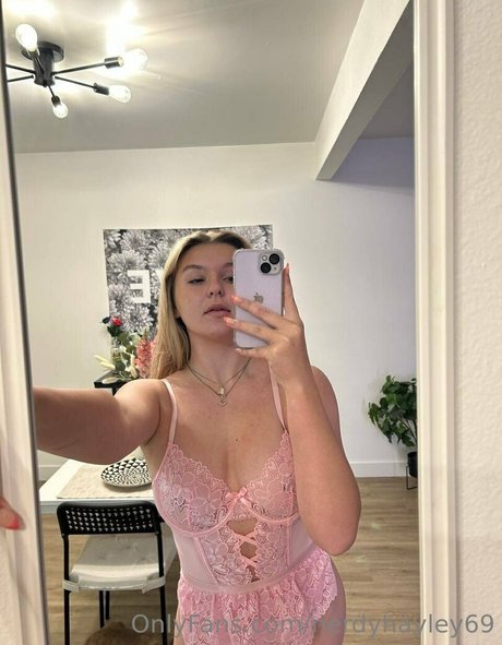 nerdyhayley69 exclusive pornstar photos