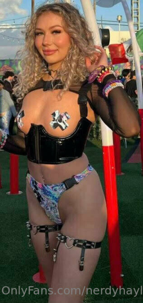 nerdyhayley69 model pornographic archive