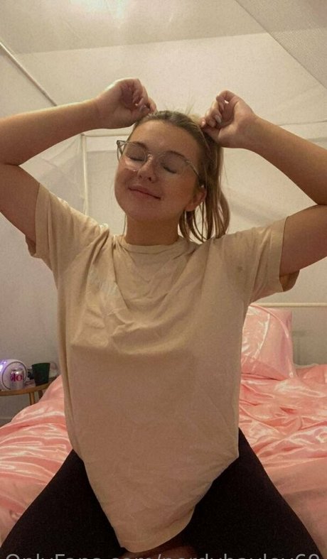 nerdyhayley69 pornographic actress gallery