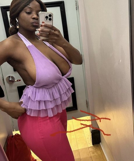 Stylebyambre IG sexy star gallery