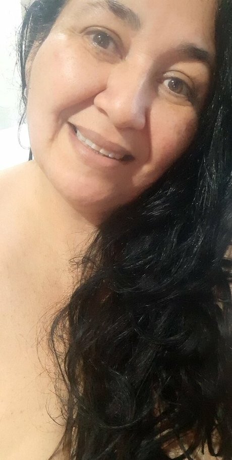 beautiful face onlyfans pornographic pictures
