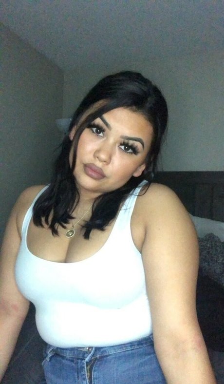 housewife onlyfans adult picture