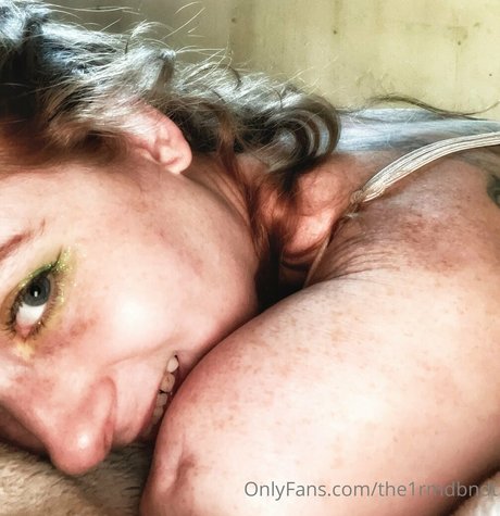 the1rmdbndt model adult picture