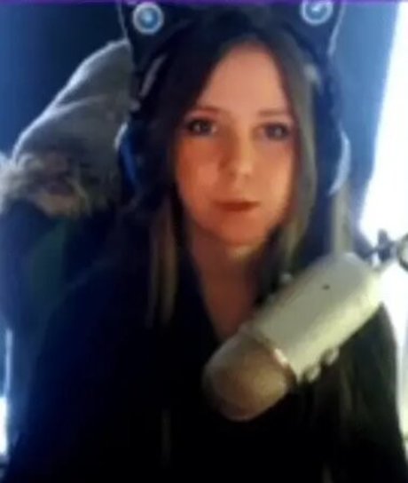 Shylily nice pornstar image