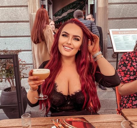 petite blonde milf onlyfans sexy nude archive