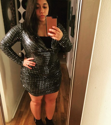 sexy blonde onlyfans xxx archive