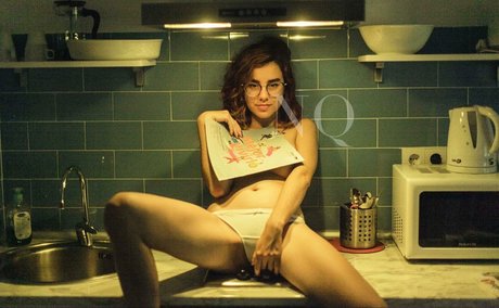 Naty Quim pretty actress pics