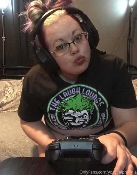 yourgalphronia porn model galleries