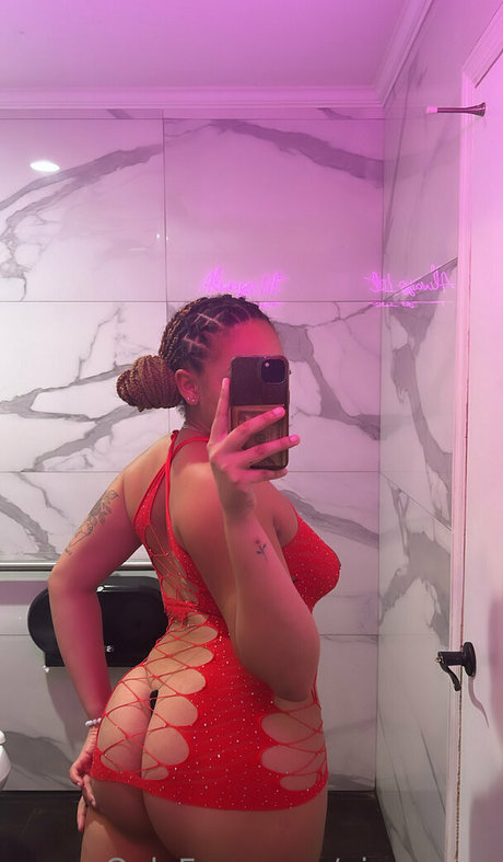 ninaa eve pornstar photo