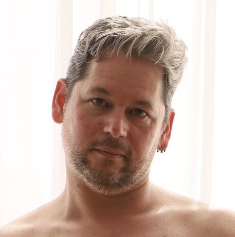 Trav sex model pics