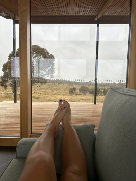 Pretty Pedites star beautiful pictures