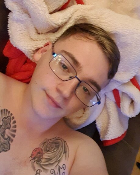 Kyle_ star sexy picture