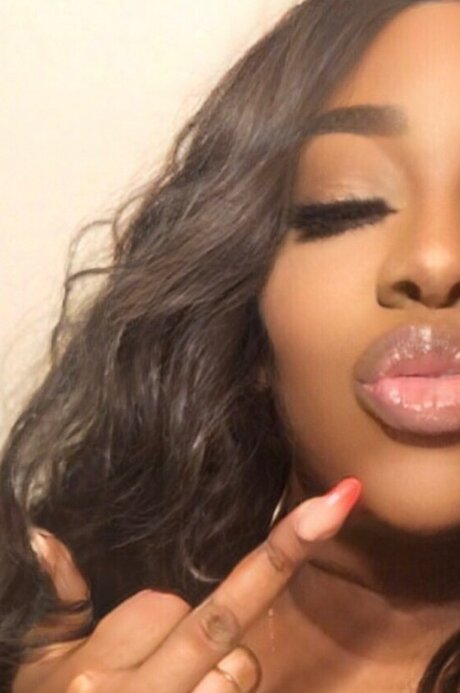 Sabrina Banks pretty actress photo