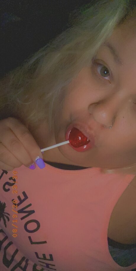 Naomii star pretty archive