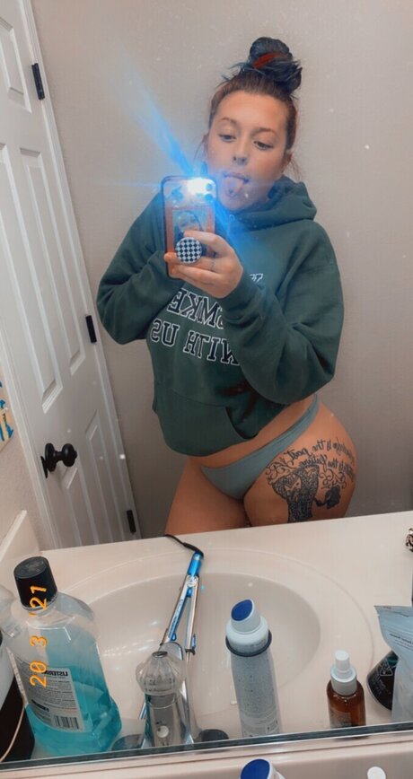 Sweets pornstar high quality img