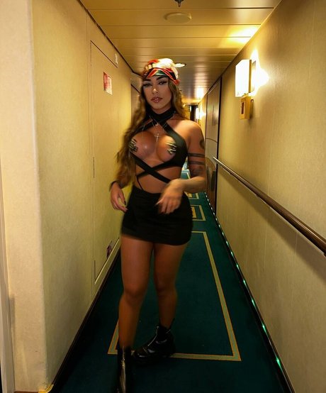 Victoria Imlau model exclusive pics