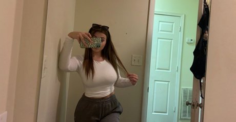 tiny ass onlyfans xxx pic