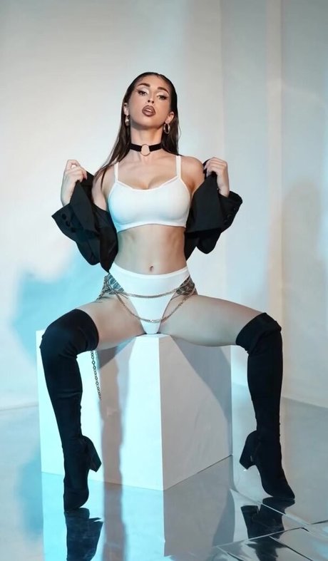 milf teen onlyfans sexy nude photo