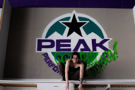 holyheck naked pornstar img