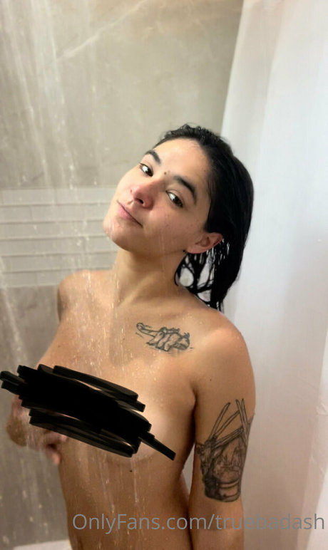 truebadash profile pic