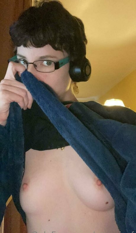housewife onlyfans nude archive