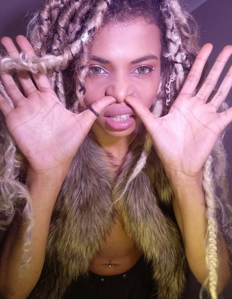 feliciathunnder xxx pornstar gallery