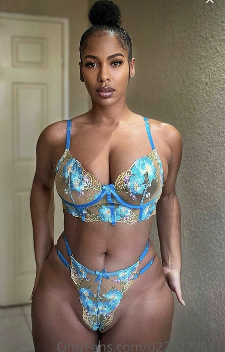 Leiza Mae Keane pornstar nice pic