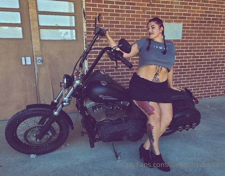 summertimelust model hot photos