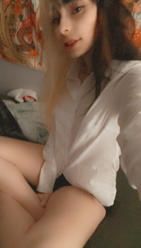 Shiruwu pornstar naked image