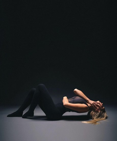 Emma Welyki free star pictures