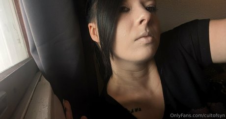 cultofsyn model erotic photo