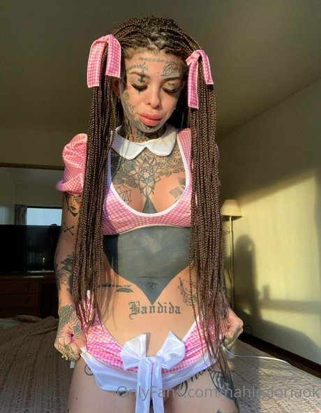 nahirgloriaokk art pornstar archive