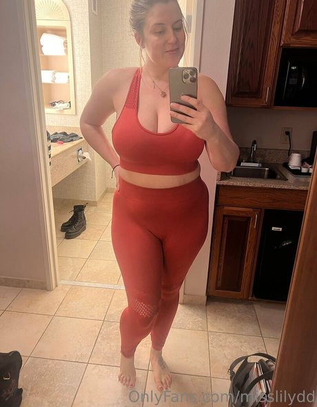 misslilydd model free img