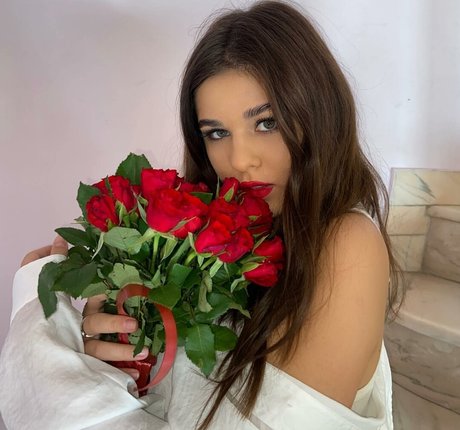 pasenciuc karina star erotic image