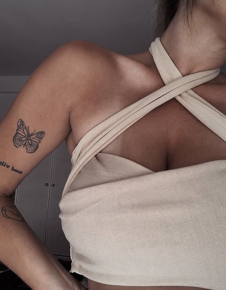 big tits mature onlyfans porno photos