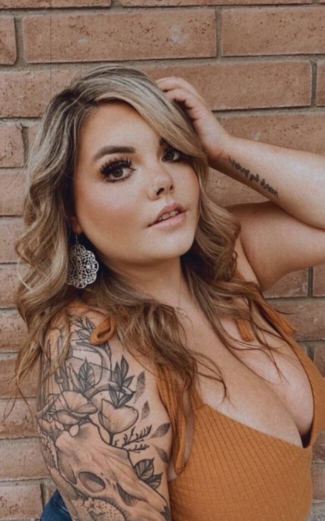 Lilly M model nice pics