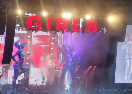 tight onlyfans porno img