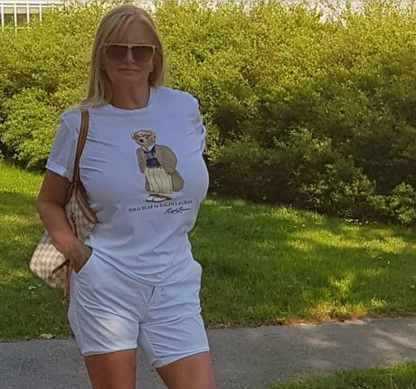 Beata Stanczak naked pornstar img