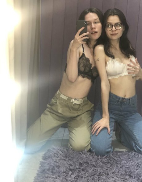 blonde young onlyfans nude pictures