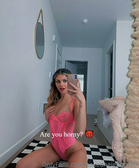 kendrathomas18 erotic star pic