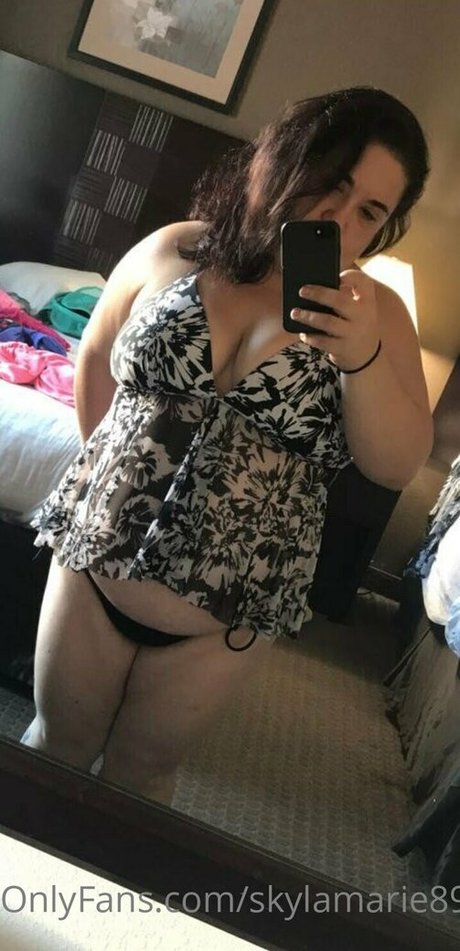 skylamarie89 nude model pic