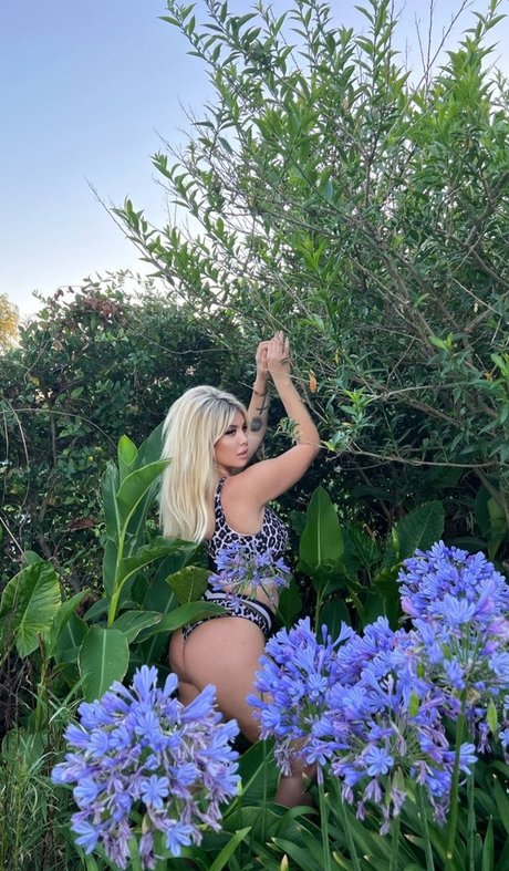 flat onlyfans beautiful pic