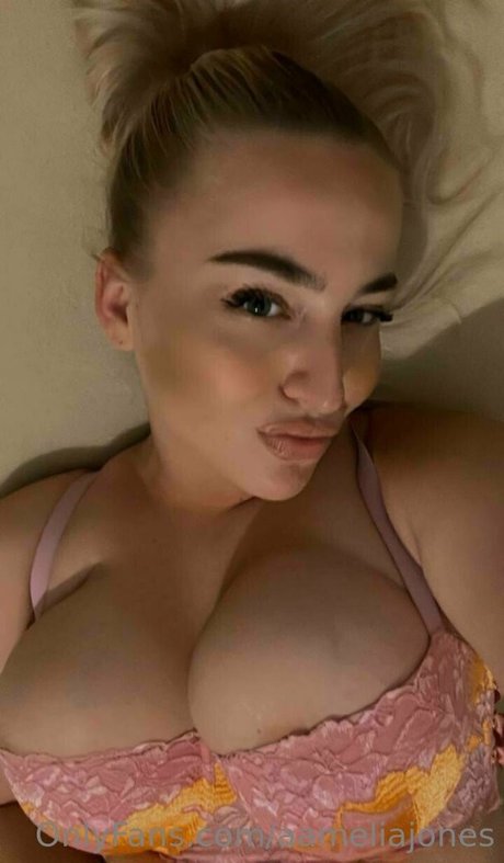 amelia smith star nice galleries