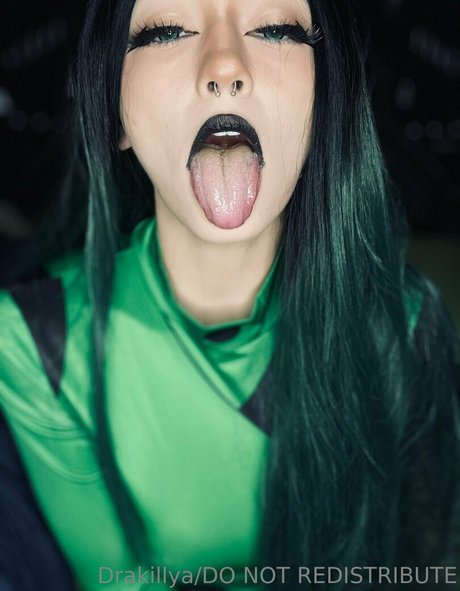 Drakillya model sex img