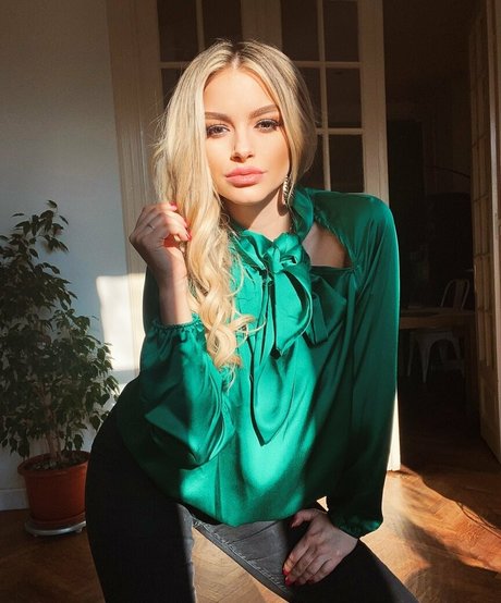 big tits asian onlyfans hot sexy images